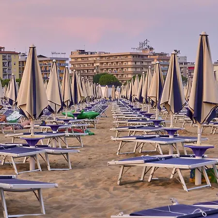 Sunny Retreat Near The Sea-beahost شقة *