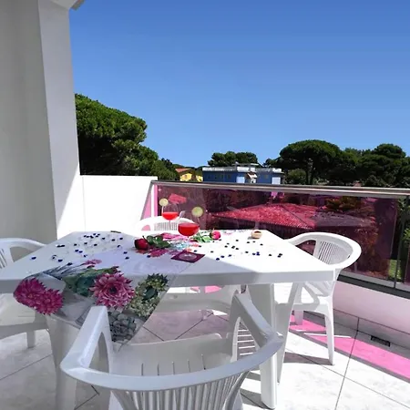 Lejlighed Sunny Retreat Near The Sea-beahost *