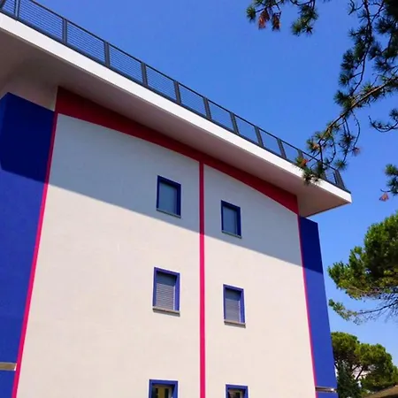 Sunny Retreat Near The Sea-beahost 아파트 *